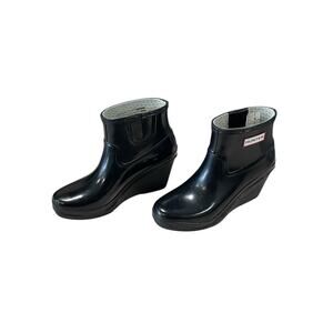 Hunter Aston Black Rubber Gloss Wedge Wellington Heel Booties Rain Boots US 7